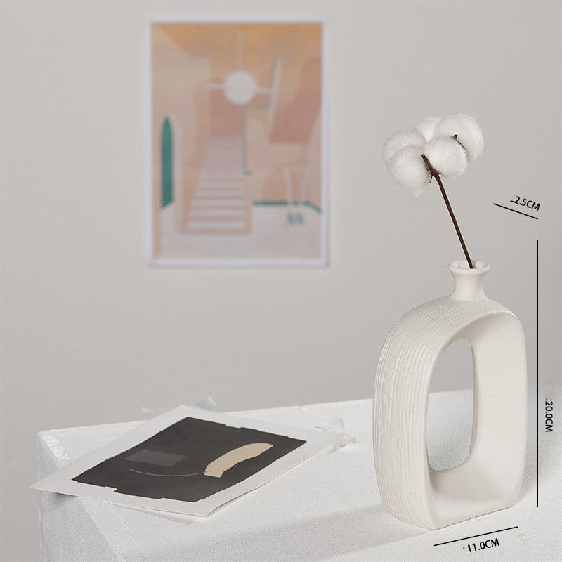 Jarrón de Cerámica Blanca Moderna – Decoración Minimalista para el Hogar