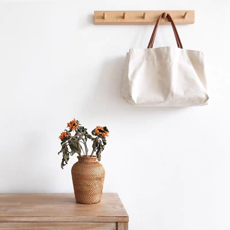 Jarrón de Ratán Vietnamita Tejido a Mano – Decoración Nórdica
